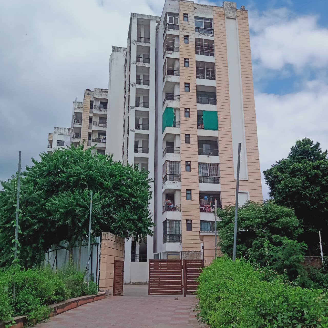 1471 Sq. Ft. Residential Apartment In JHOTWARA, KALWAR, NIWARU, BENAD ROAD , Jaipur